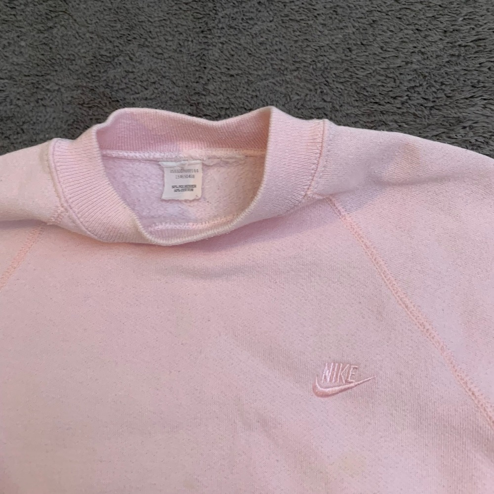 Vintage Nike Crewneck Sweatshirt‎ Pink Embroidered Logo Small Flawed